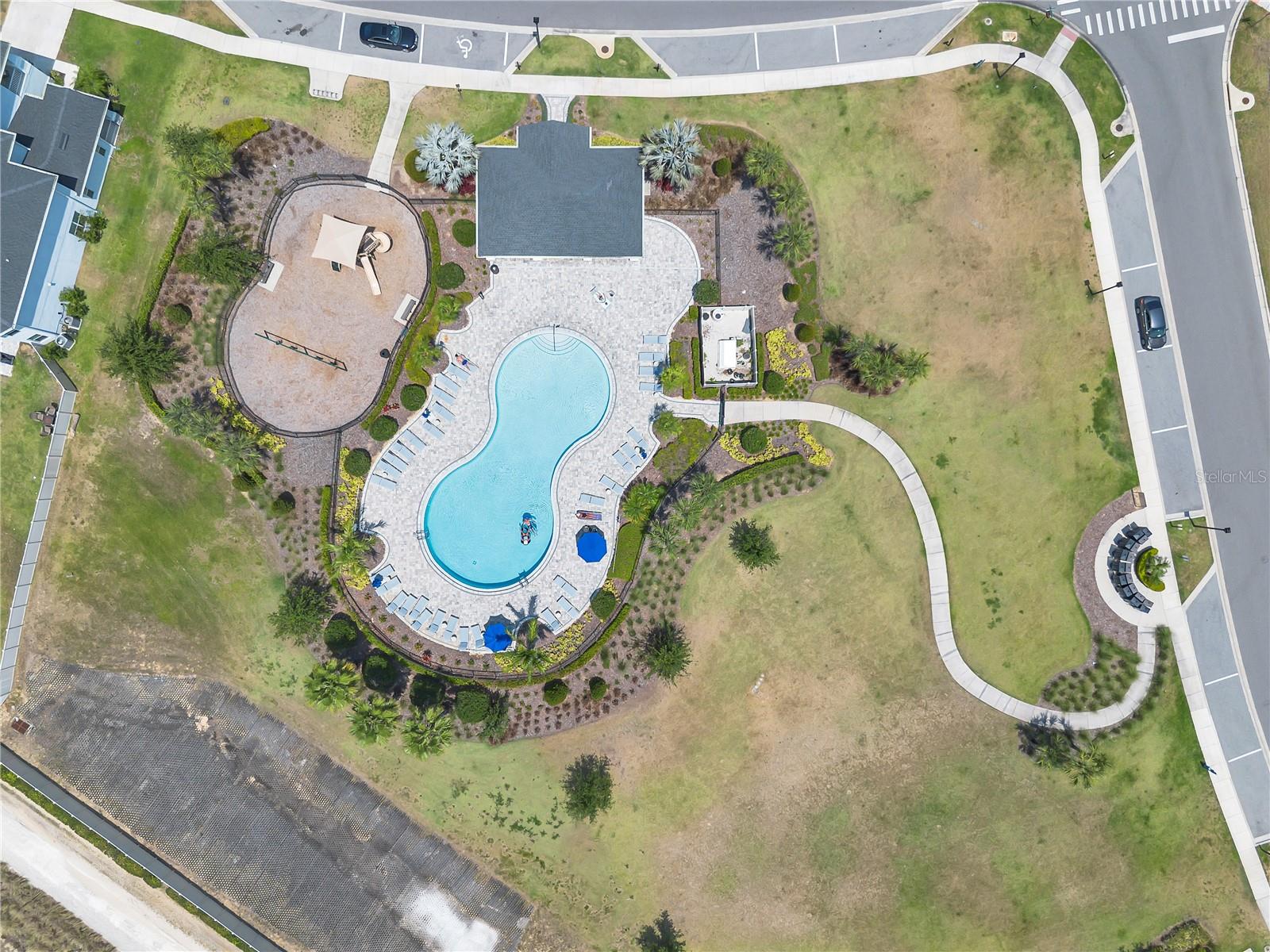 Image 44 of 44 For 2845 High Pointe Street