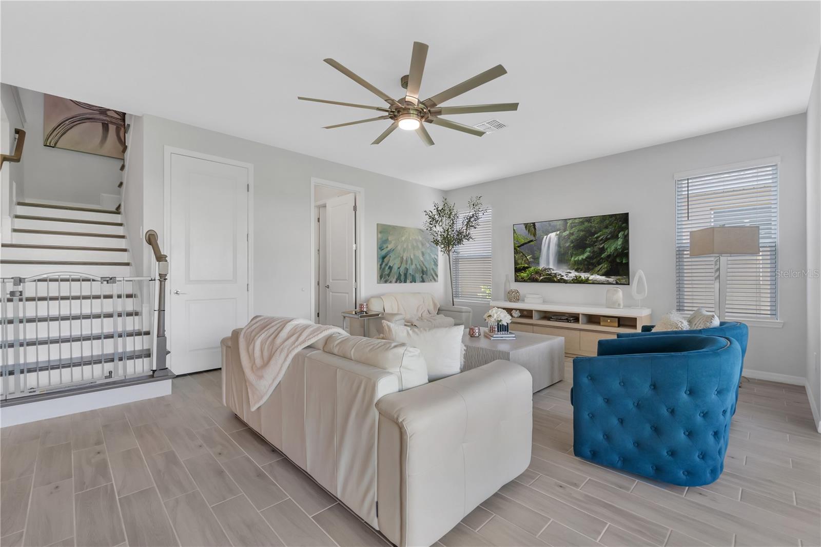 Image 5 of 44 For 2845 High Pointe Street