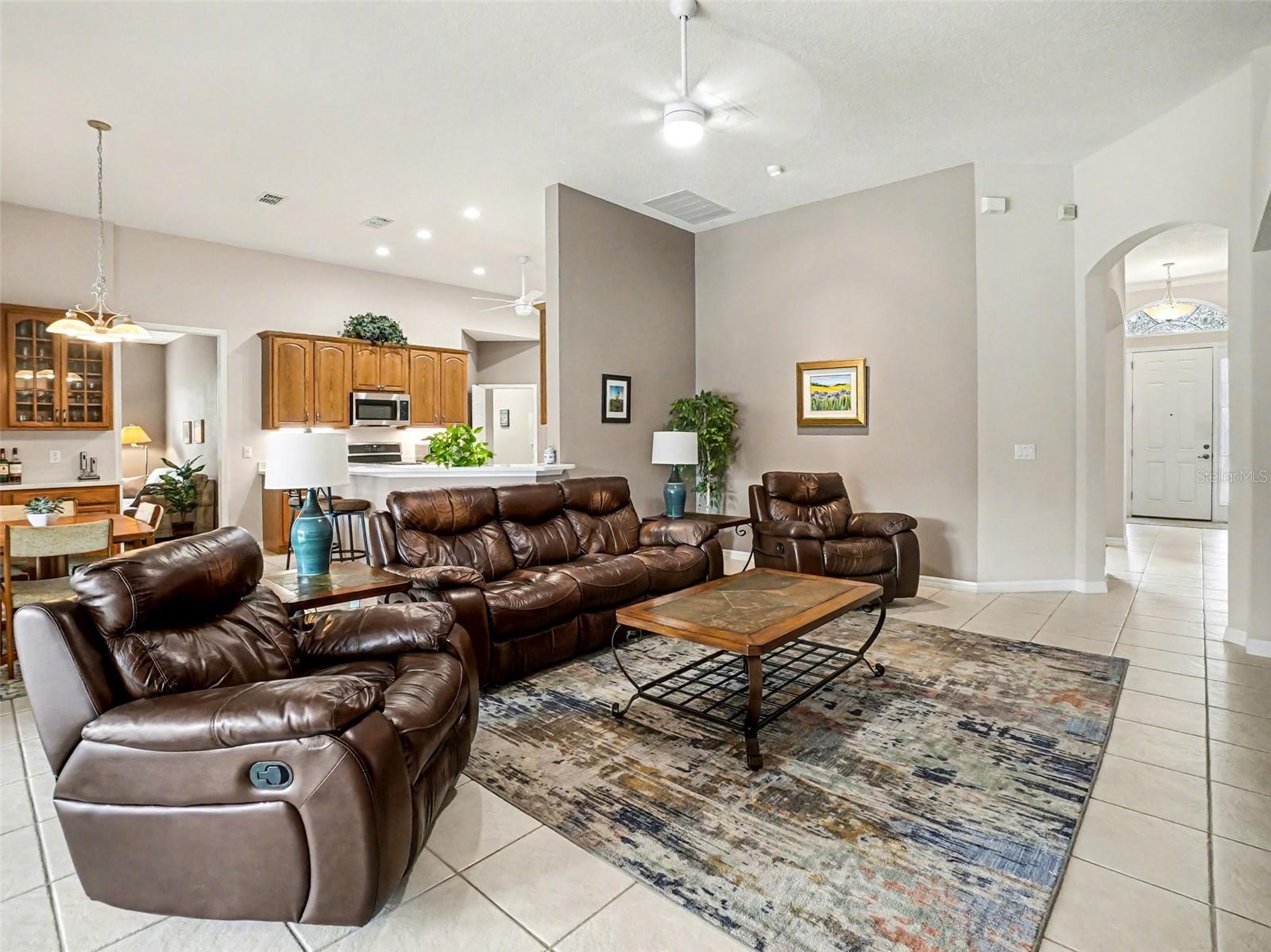 Image 6 of 36 For 14548 Riviera Pointe Drive