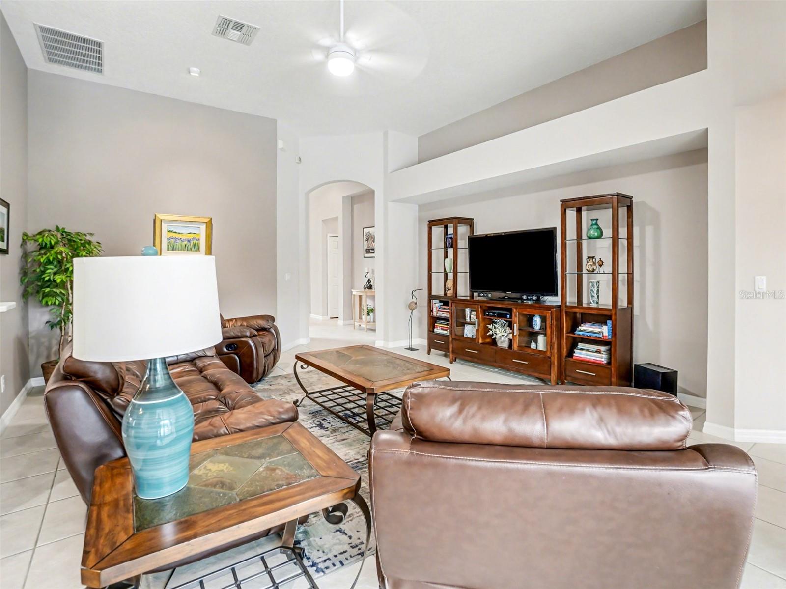 Image 8 of 36 For 14548 Riviera Pointe Drive