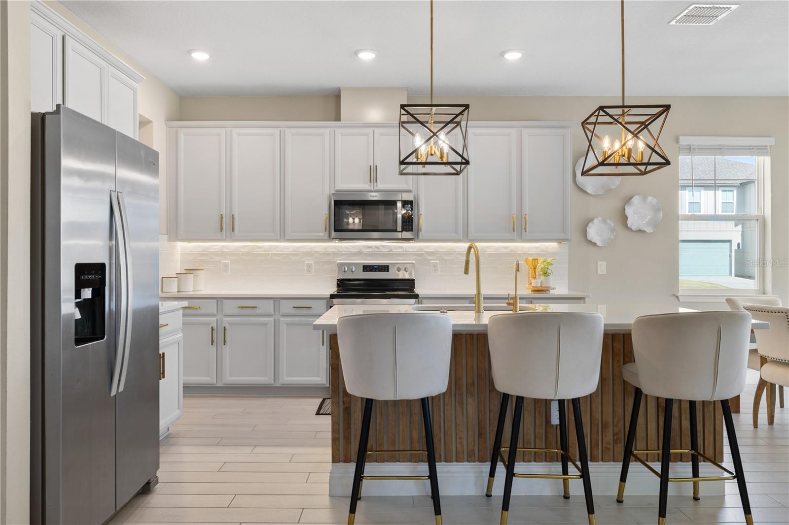 Image 18 of 68 For 2352 Bear Peak Road