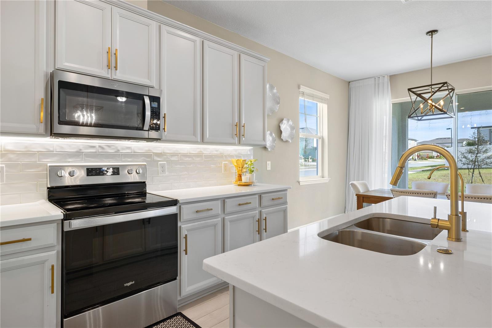 Image 23 of 68 For 2352 Bear Peak Road