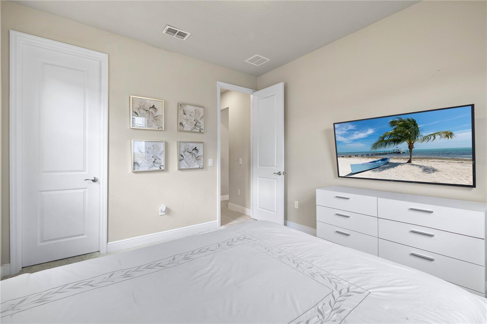 Image 31 of 68 For 2352 Bear Peak Road