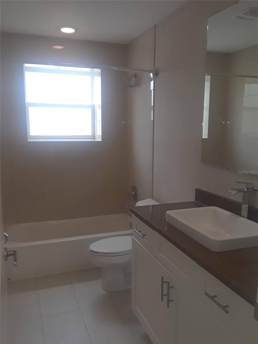 Image 10 of 16 For 1229 Muriel Street