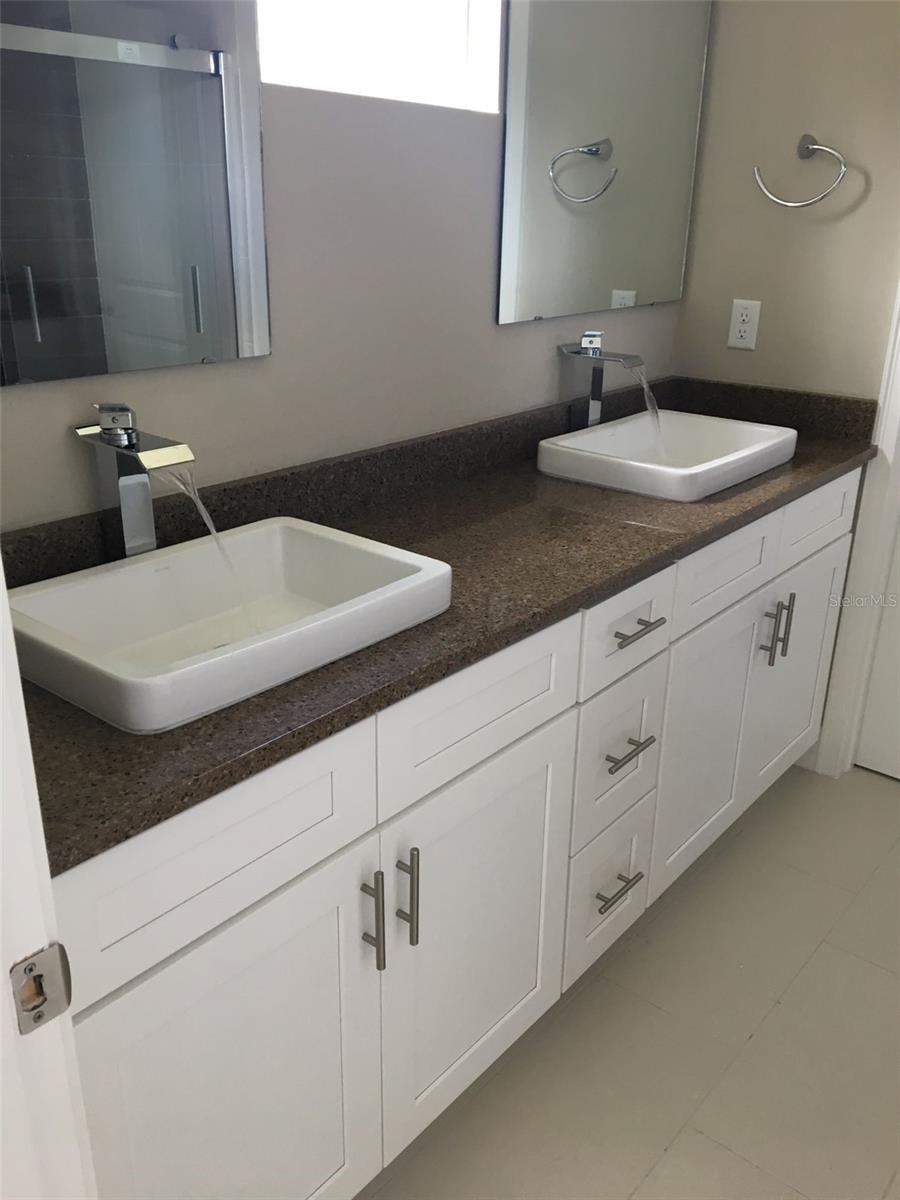 Image 11 of 16 For 1229 Muriel Street