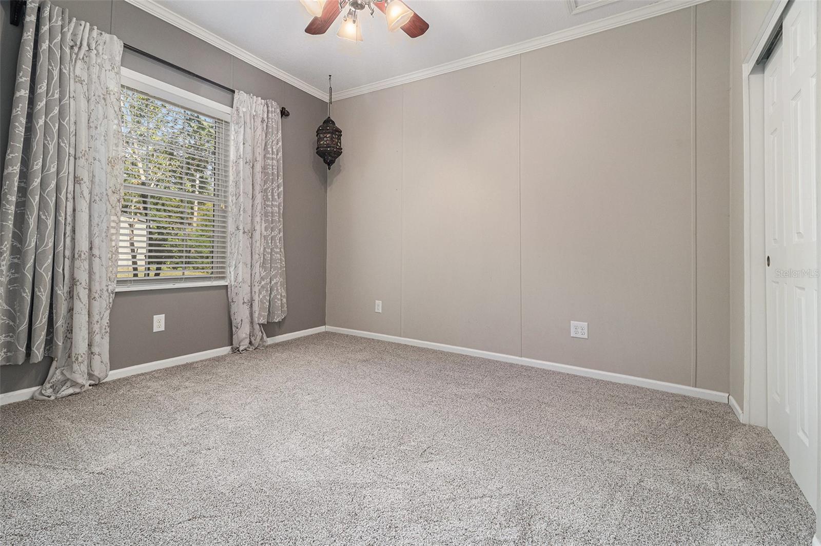 Image 20 of 48 For 1395 Palm Way