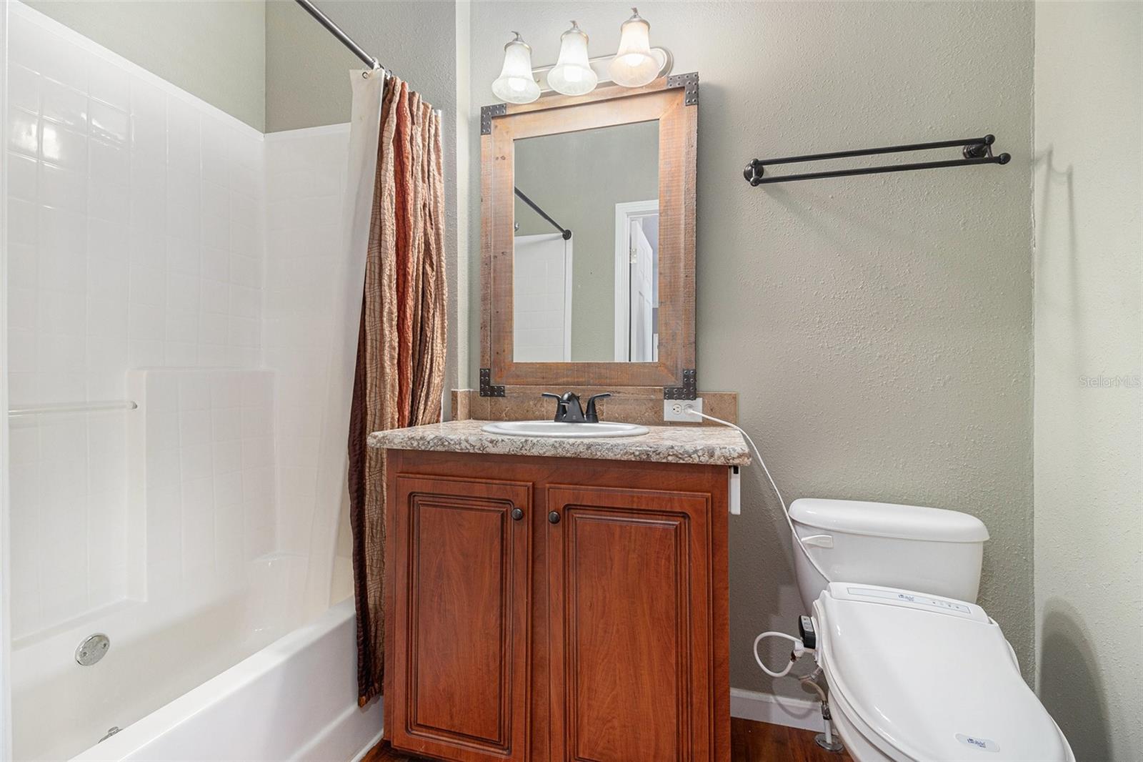 Image 22 of 48 For 1395 Palm Way