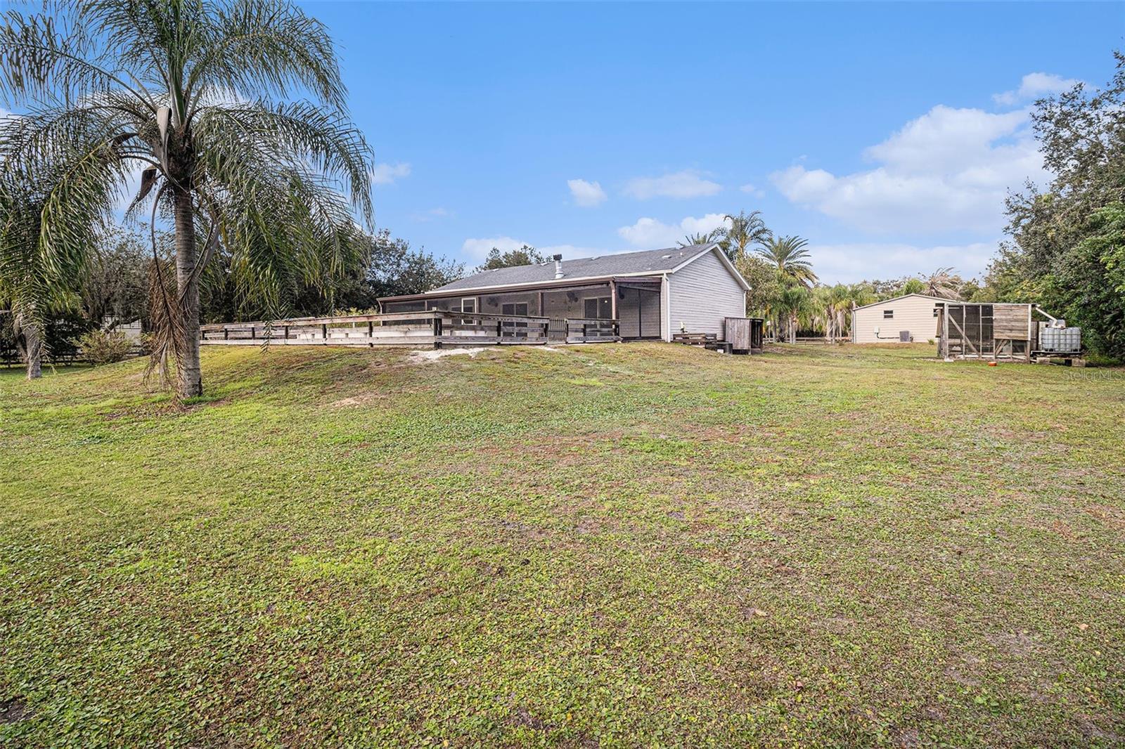 Image 43 of 48 For 1395 Palm Way