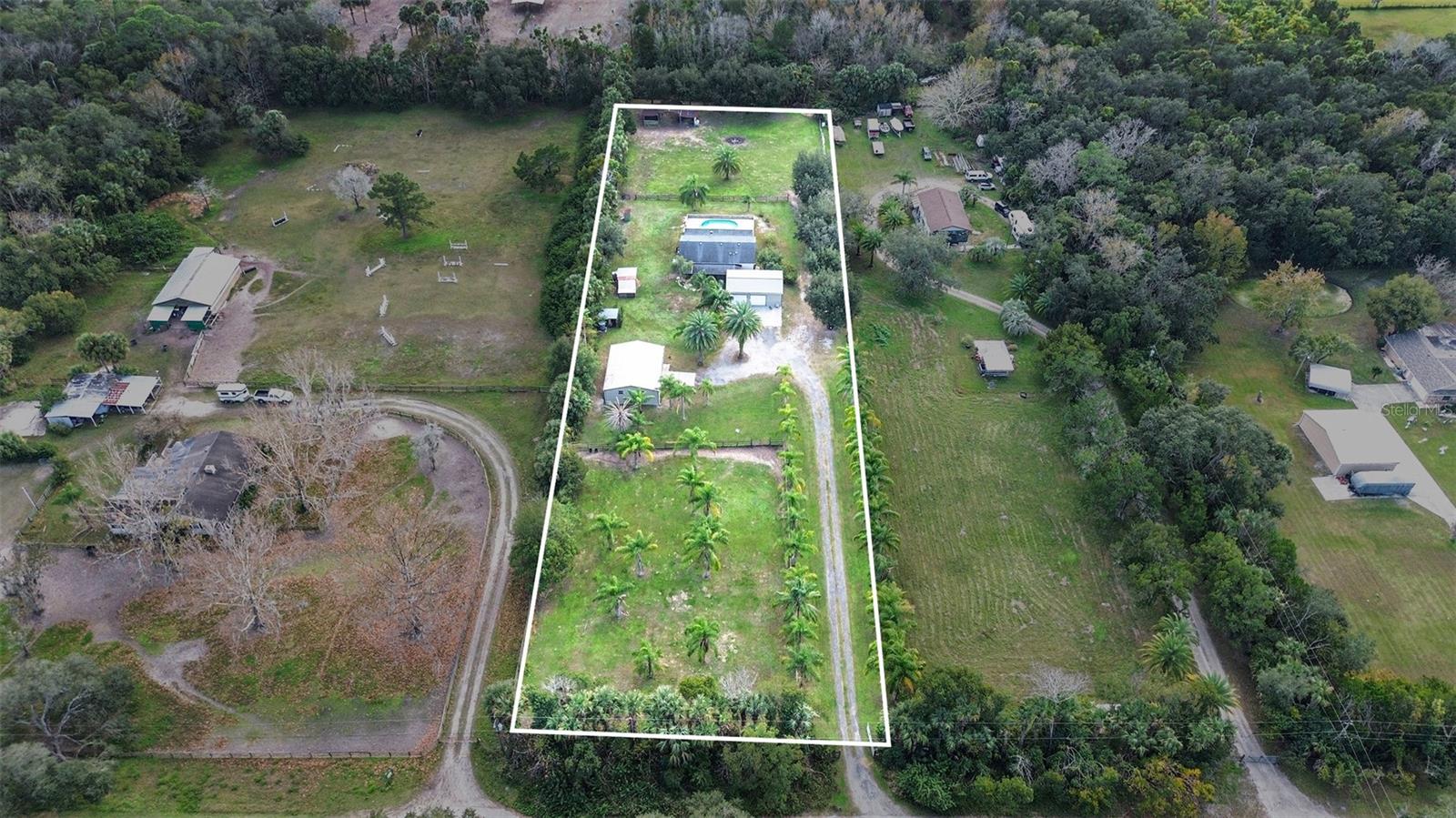 Image 5 of 48 For 1395 Palm Way