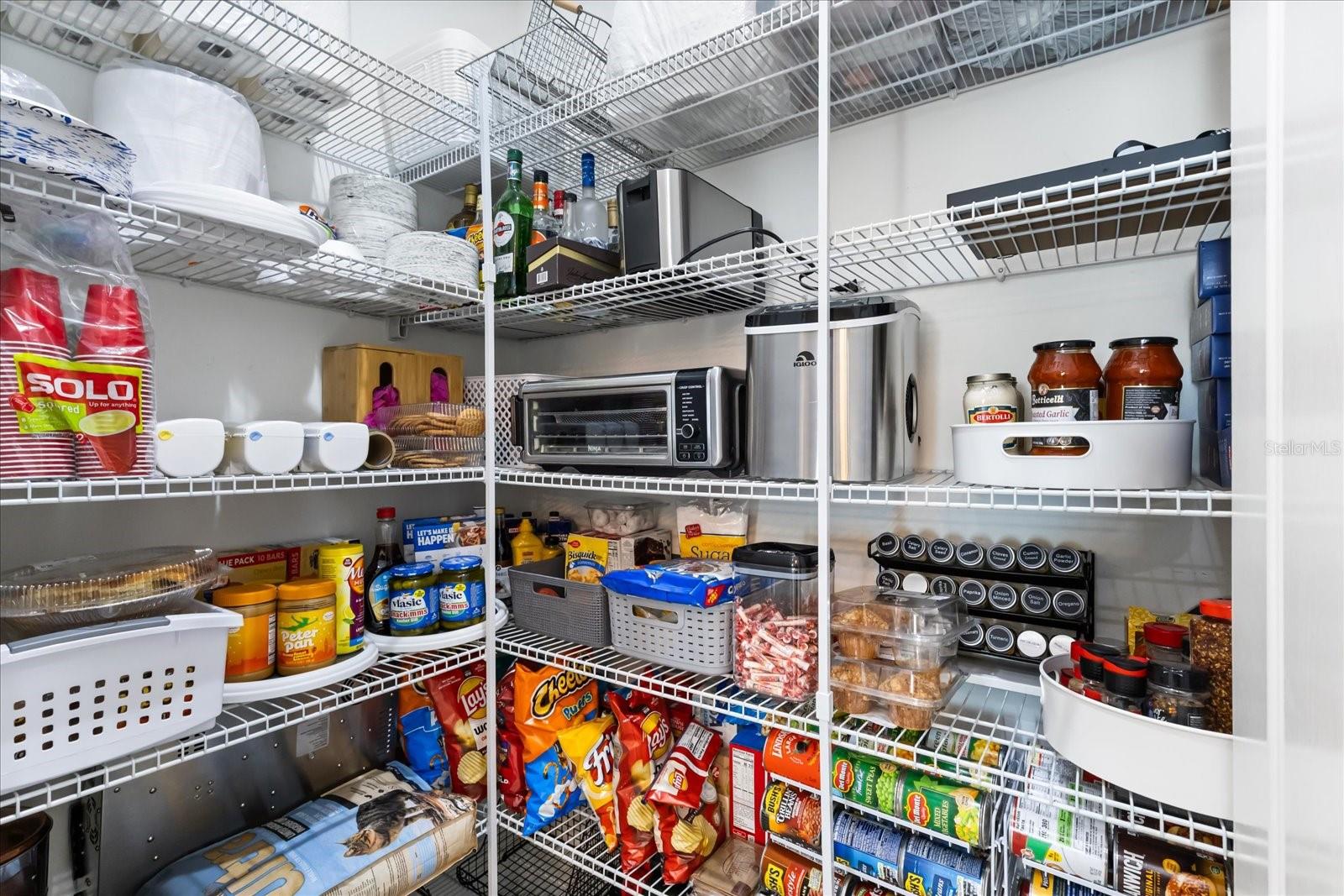 Image 10 of 20 For 303 Lake Mariana Place