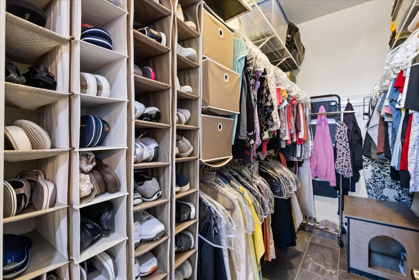 Image 7 of 20 For 303 Lake Mariana Place