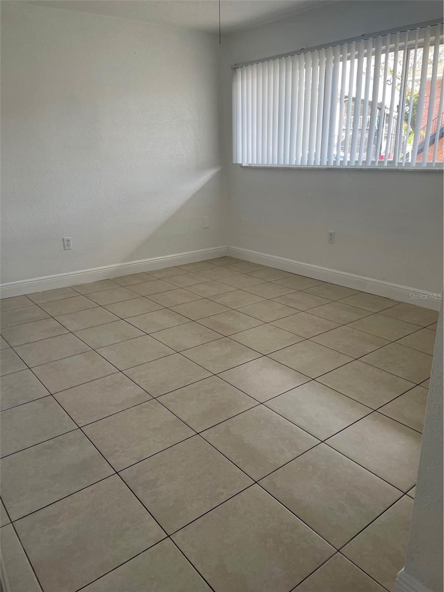 Image 10 of 11 For 797 Lancaster Road 76