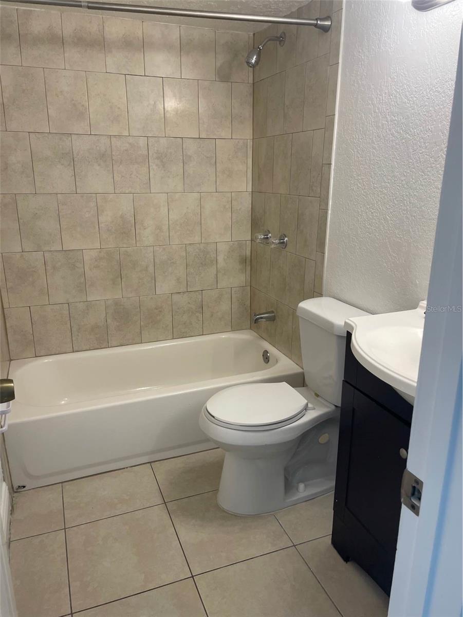 Image 9 of 11 For 797 Lancaster Road 76