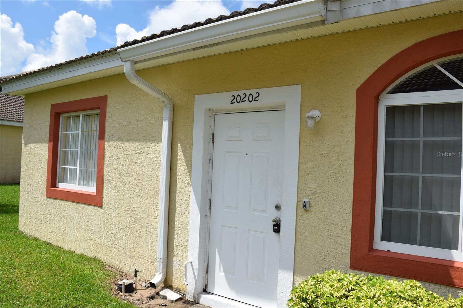 Image 14 of 15 For 20202 Indian Creek Drive 20202