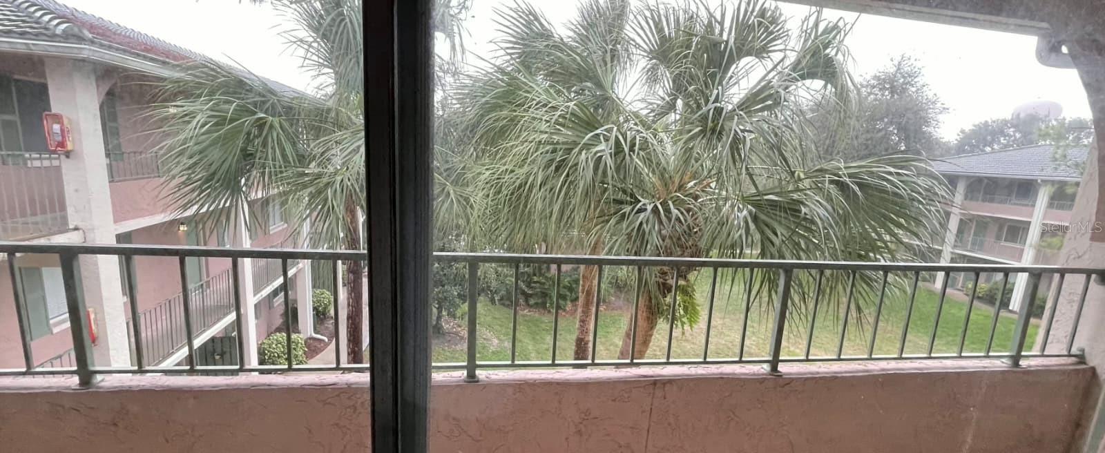 Image 5 of 6 For 139 Oyster Bay Circle 340