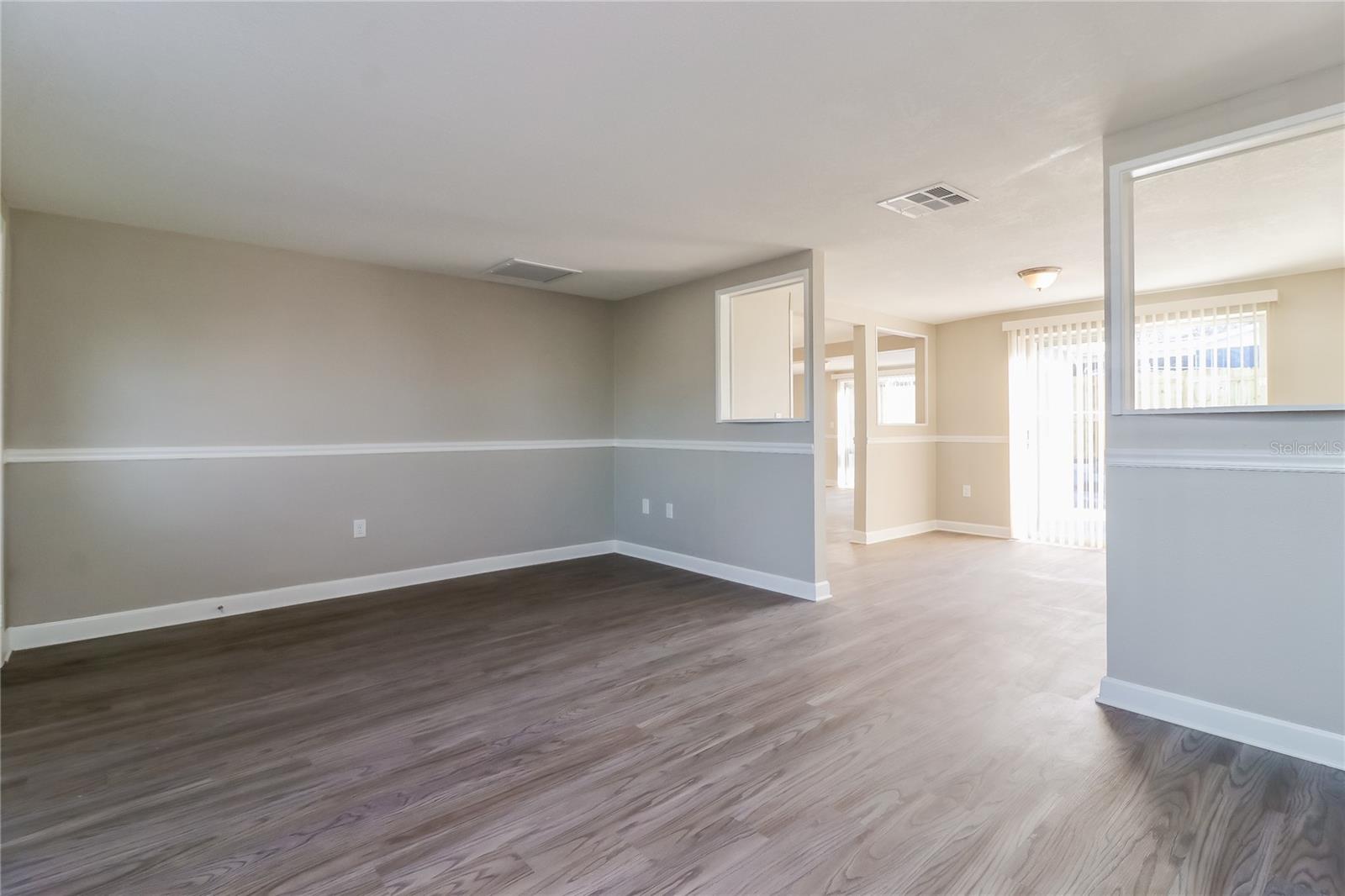 Image 3 of 16 For 6402 Bandura Avenue