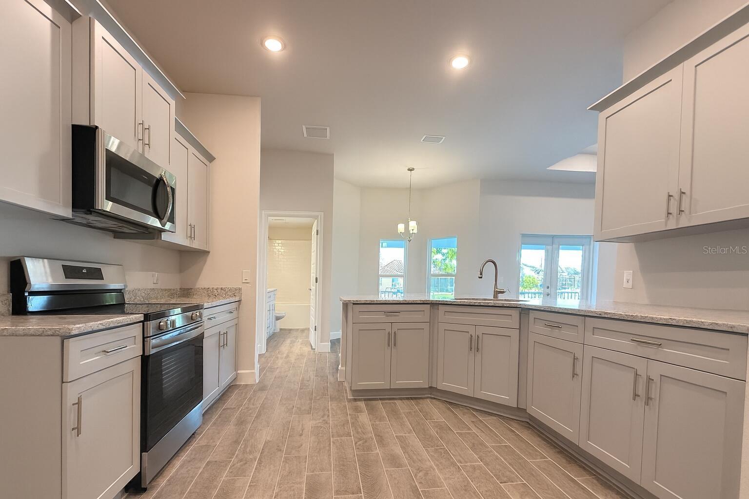 Image 10 of 26 For 12482 Kneeland Terrace