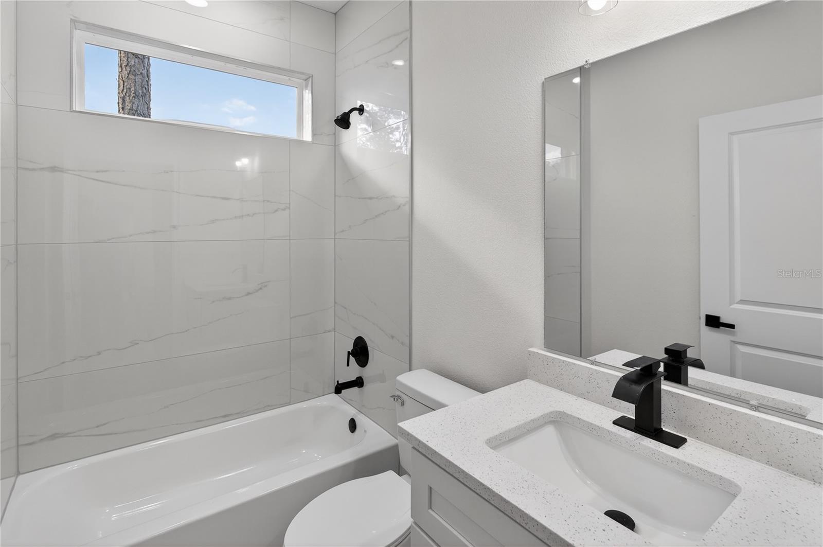 Image 18 of 24 For 1852 Quaker Lane