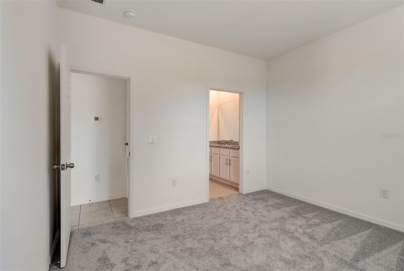 Image 23 of 29 For 408 Shoreview Sands Avenue