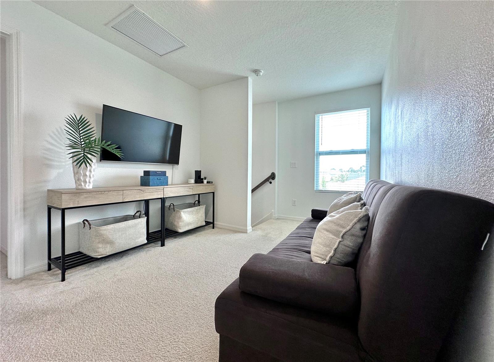 Image 24 of 62 For 17691 Passionflower Circle