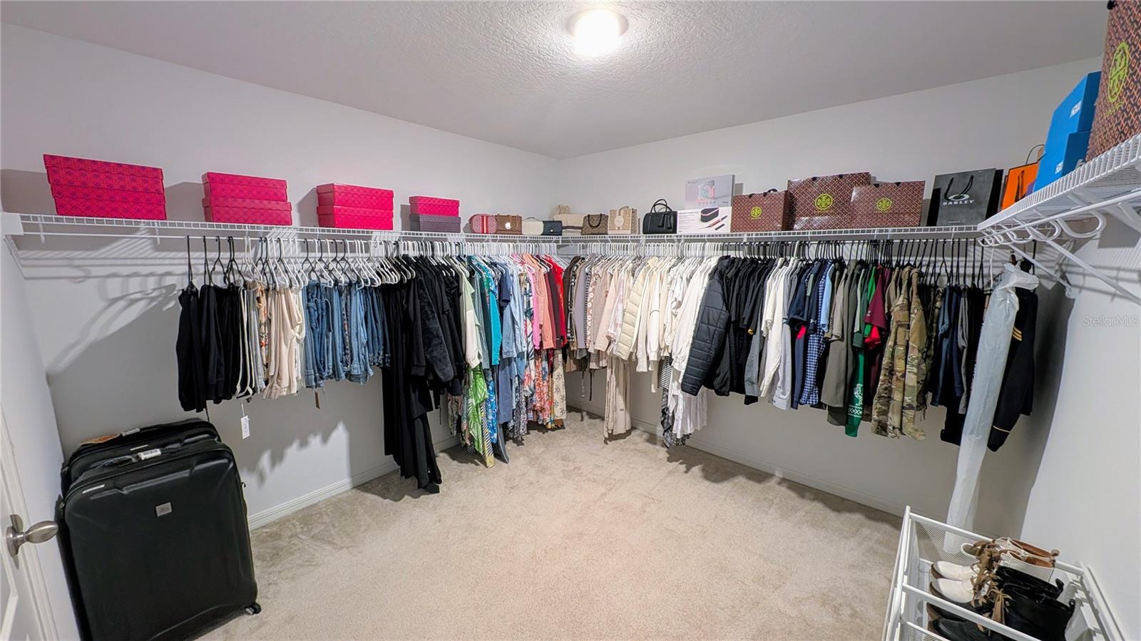 Image 33 of 62 For 17691 Passionflower Circle