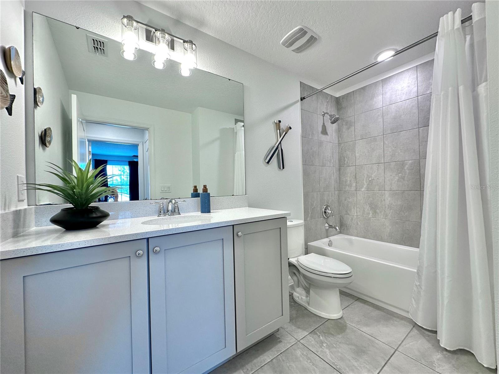 Image 41 of 62 For 17691 Passionflower Circle