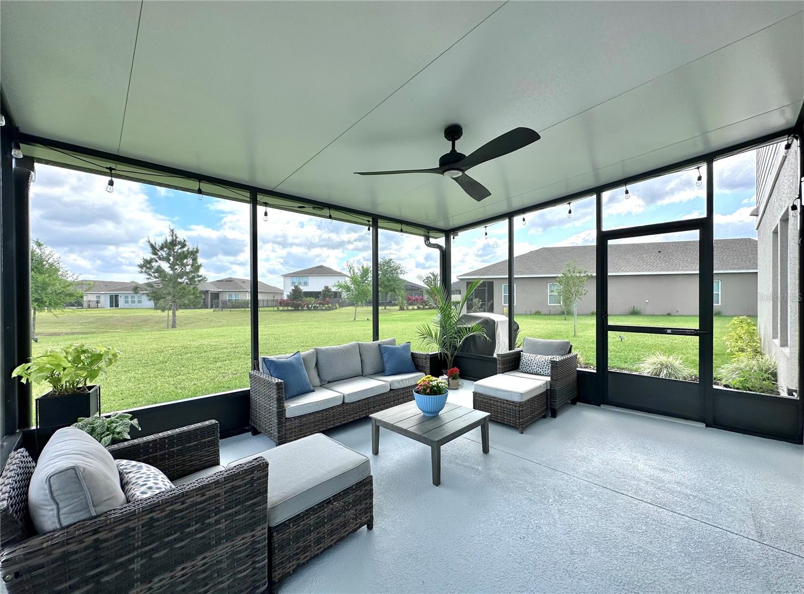 Image 47 of 62 For 17691 Passionflower Circle