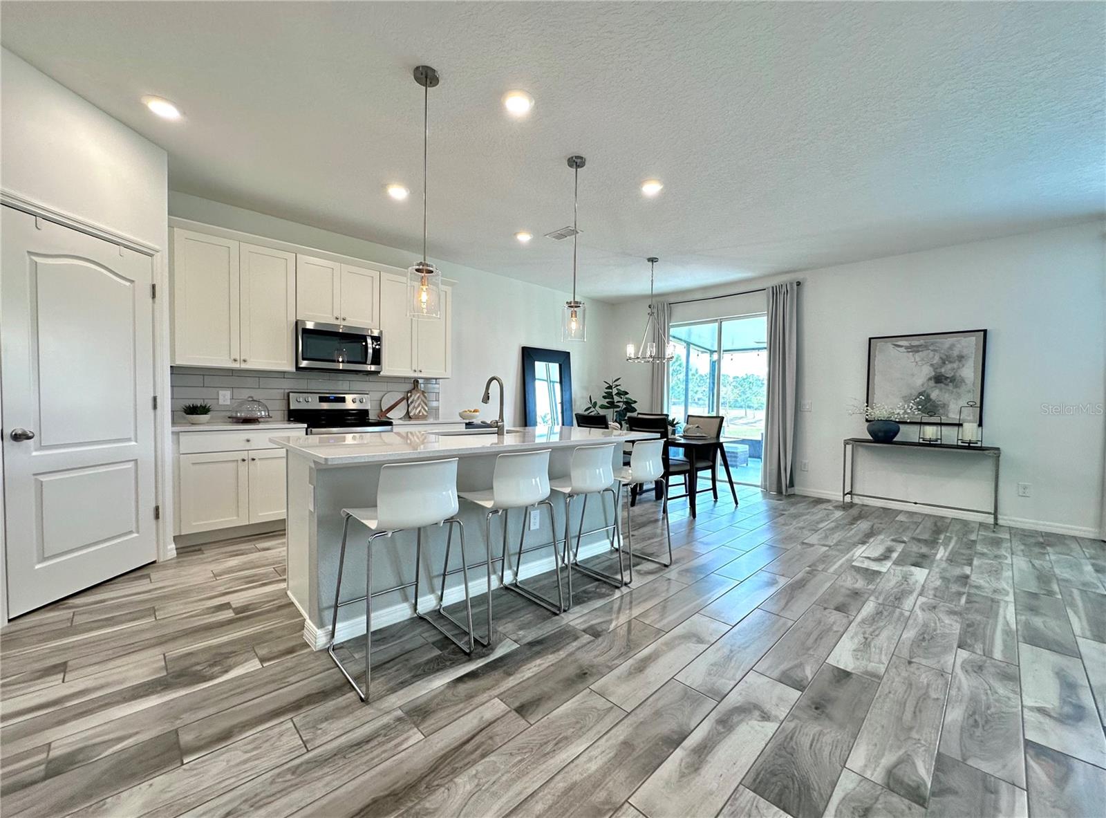 Image 7 of 62 For 17691 Passionflower Circle