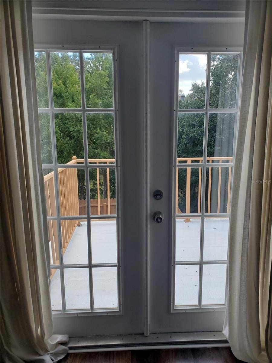 Image 36 of 36 For 107 Springwood Square