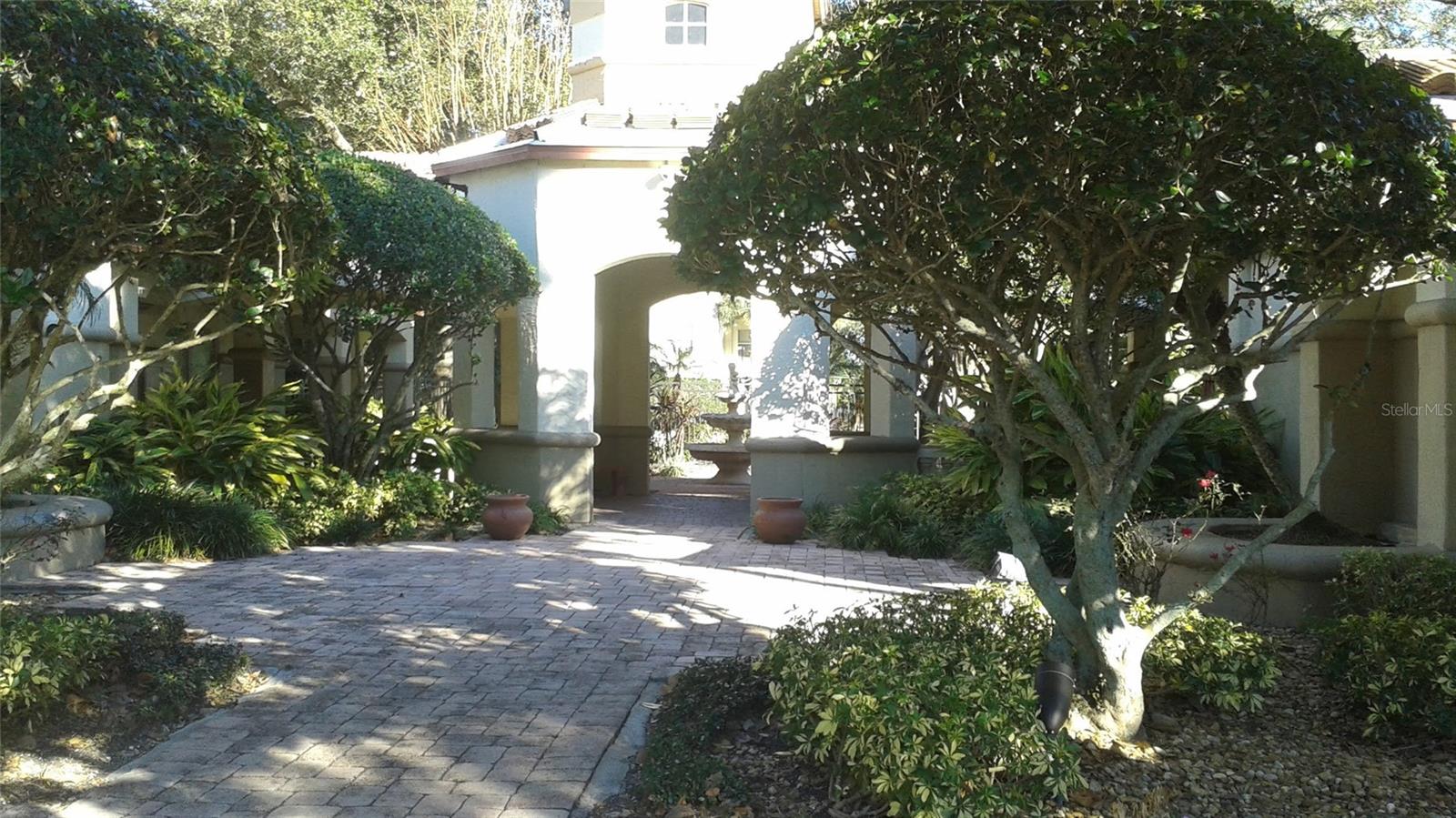 Image 11 of 26 For 829 Camargo Way 203