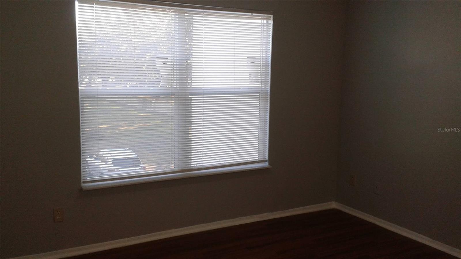 Image 21 of 26 For 829 Camargo Way 203