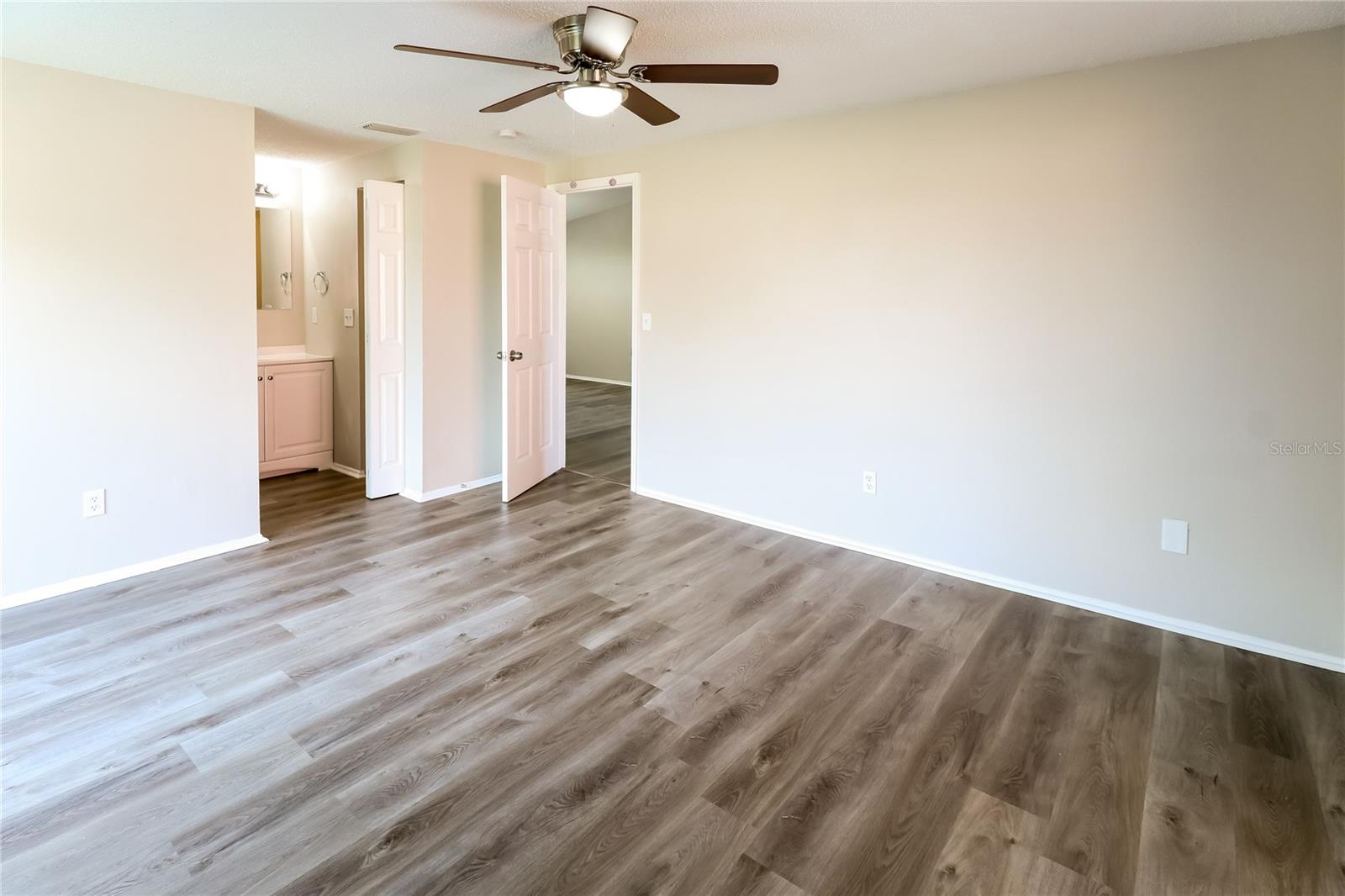 Image 8 of 16 For 9201 Balfern Court