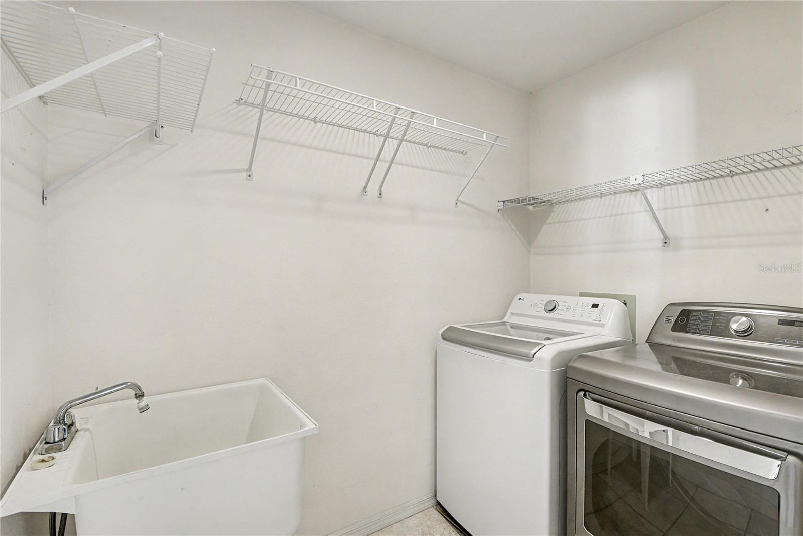 Image 16 of 61 For 1928 Southcreek Boulevard