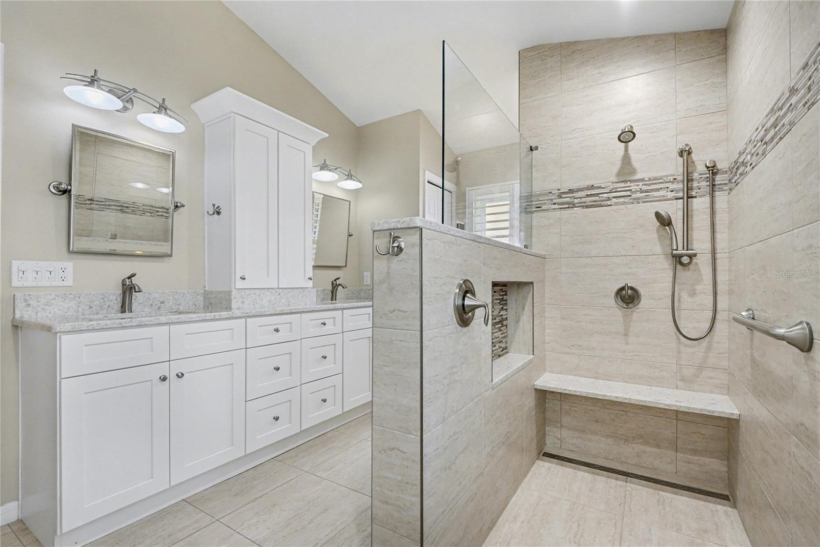 Image 20 of 61 For 1928 Southcreek Boulevard