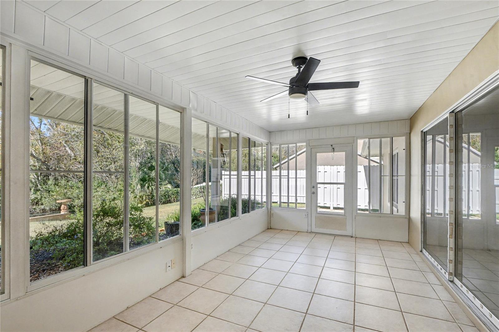 Image 28 of 61 For 1928 Southcreek Boulevard