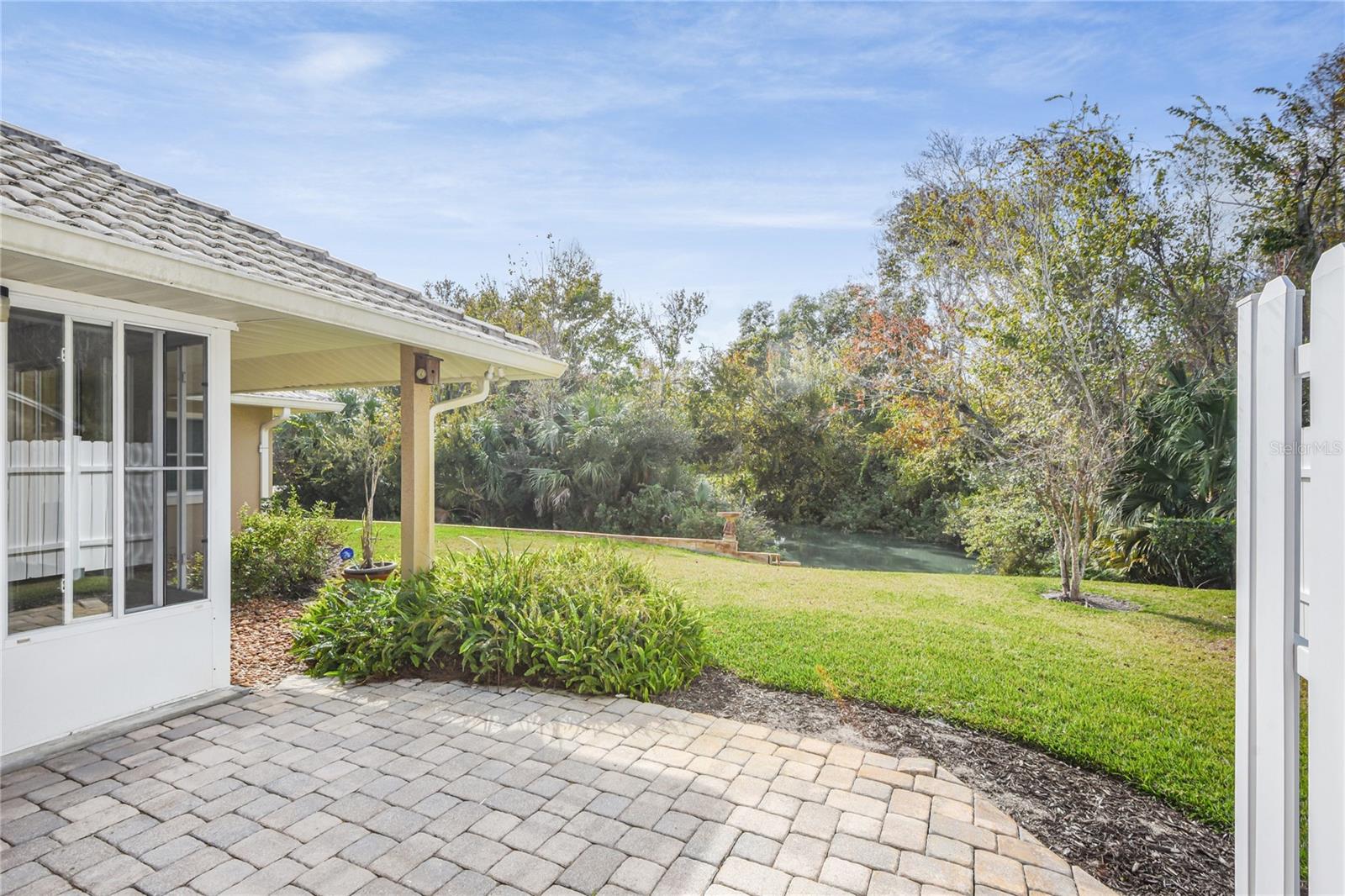 Image 32 of 61 For 1928 Southcreek Boulevard