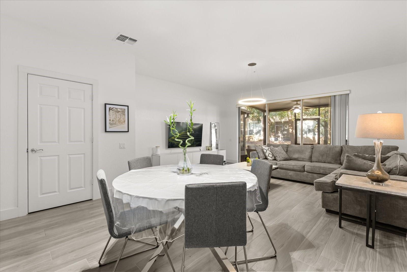 Image 8 of 30 For 2804 Polvadero Lane 103