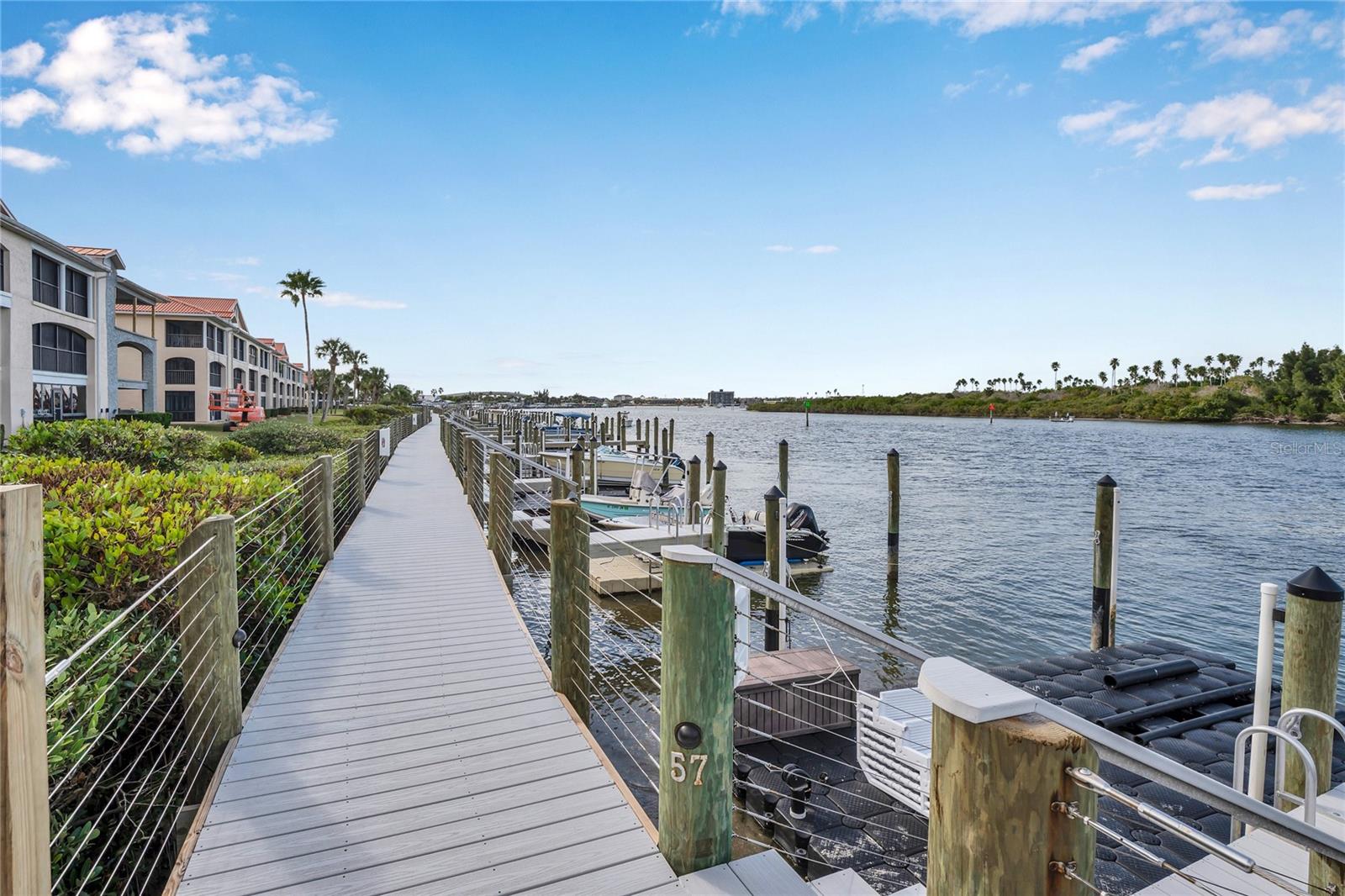 Image 22 of 31 For 456 Bouchelle Drive 102