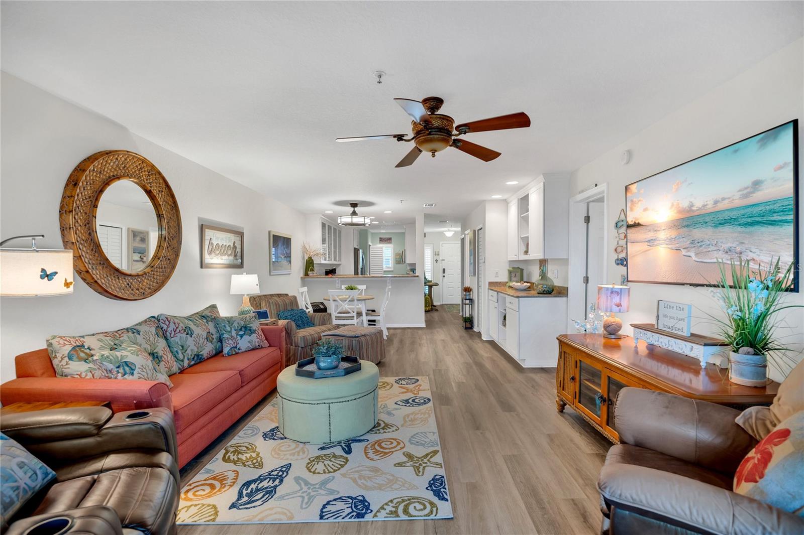 Image 3 of 31 For 456 Bouchelle Drive 102