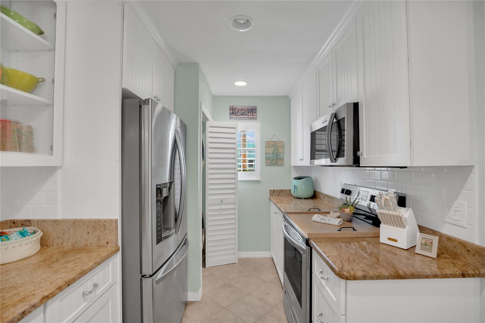 Image 9 of 31 For 456 Bouchelle Drive 102