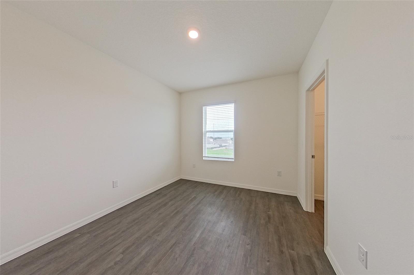 Image 18 of 28 For 31981 Katelin Circle