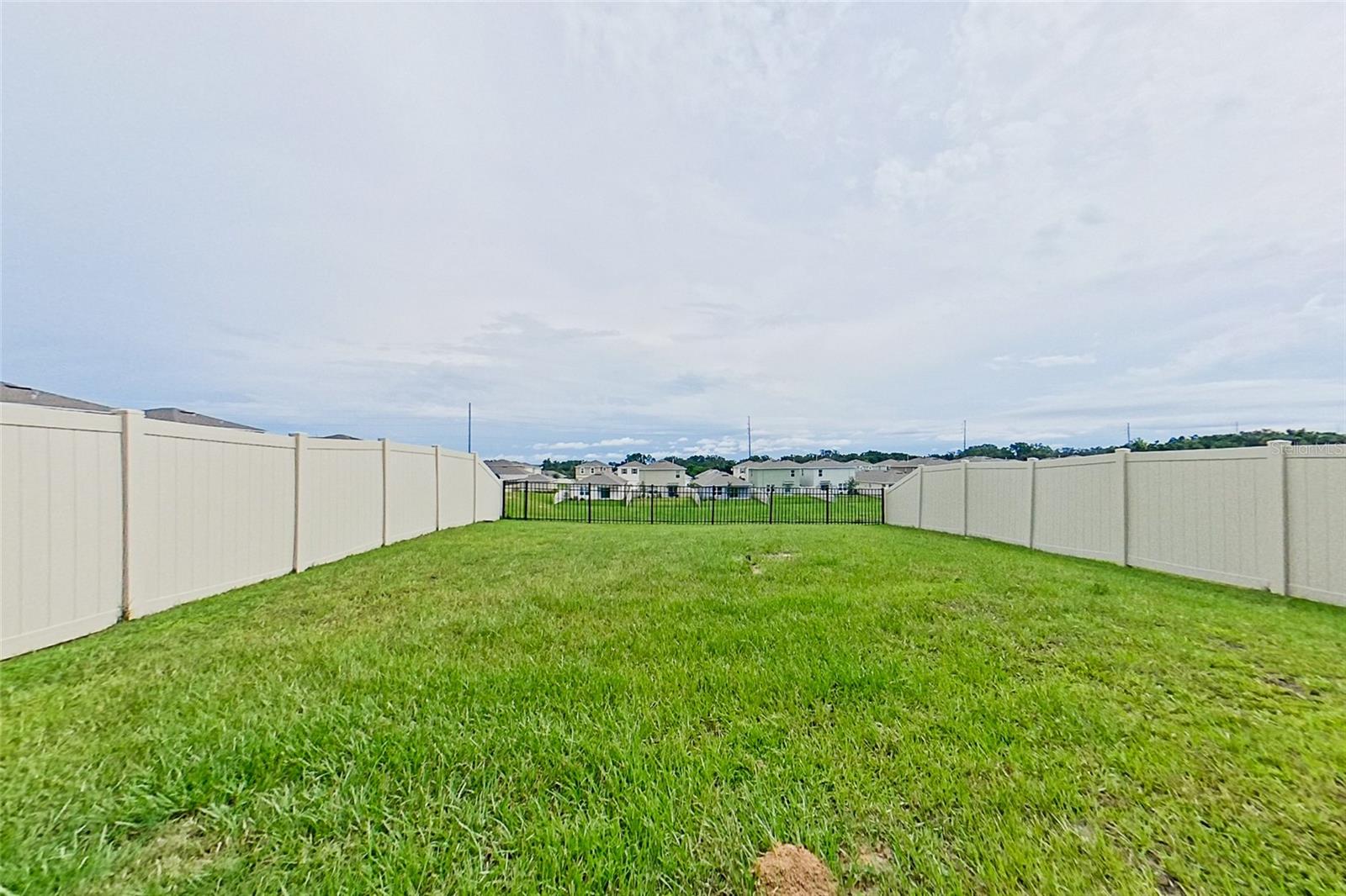 Image 27 of 28 For 31981 Katelin Circle