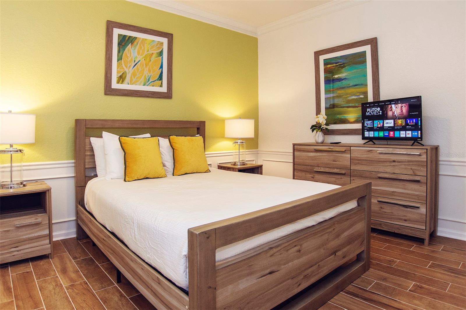 Image 16 of 56 For 4840 Cayview Avenue 203