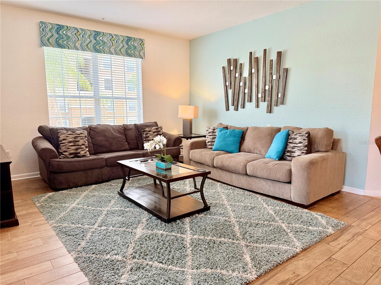 Image 4 of 56 For 4840 Cayview Avenue 203