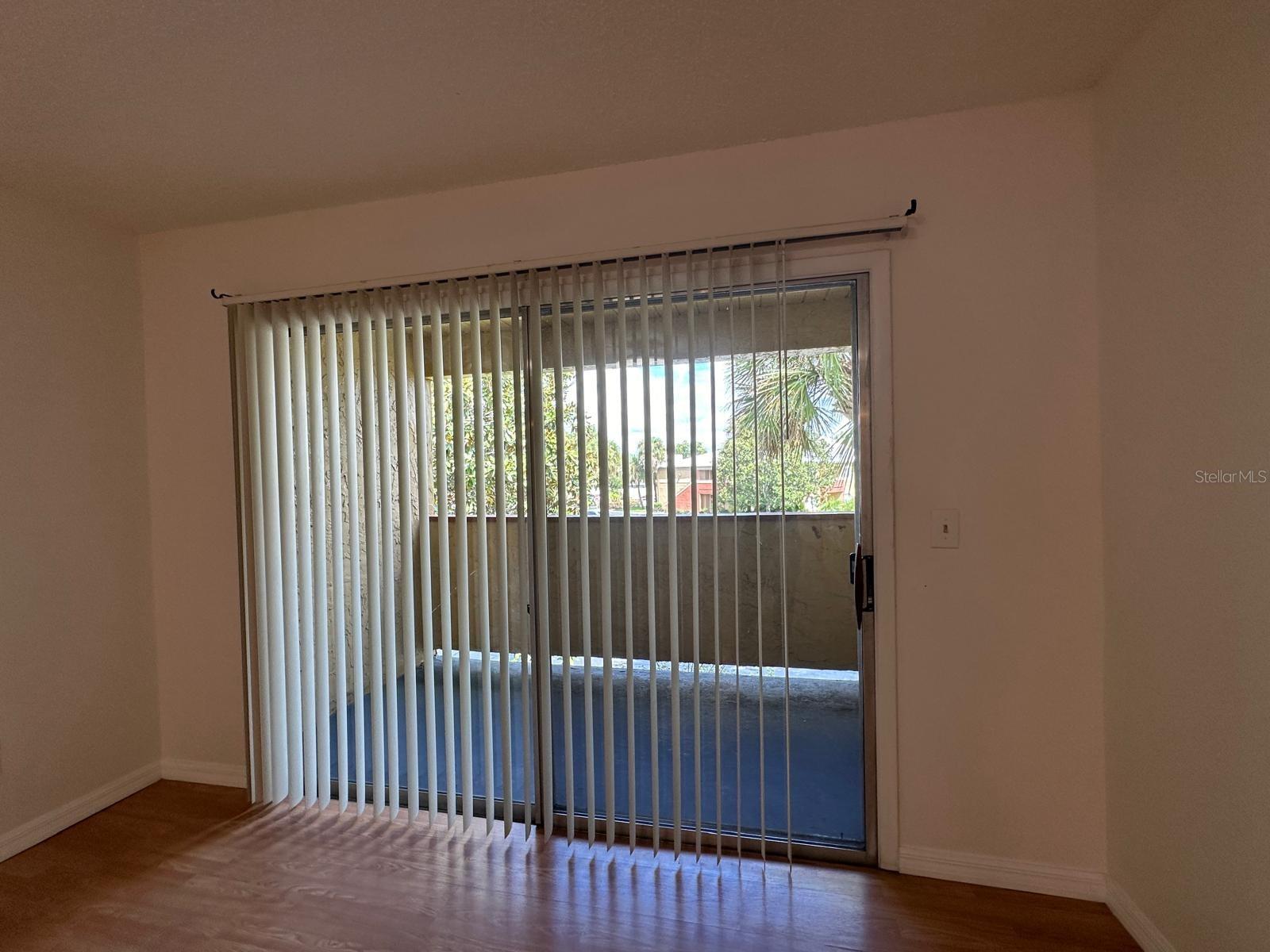 Image 25 of 43 For 602 Kenwick Circle 205