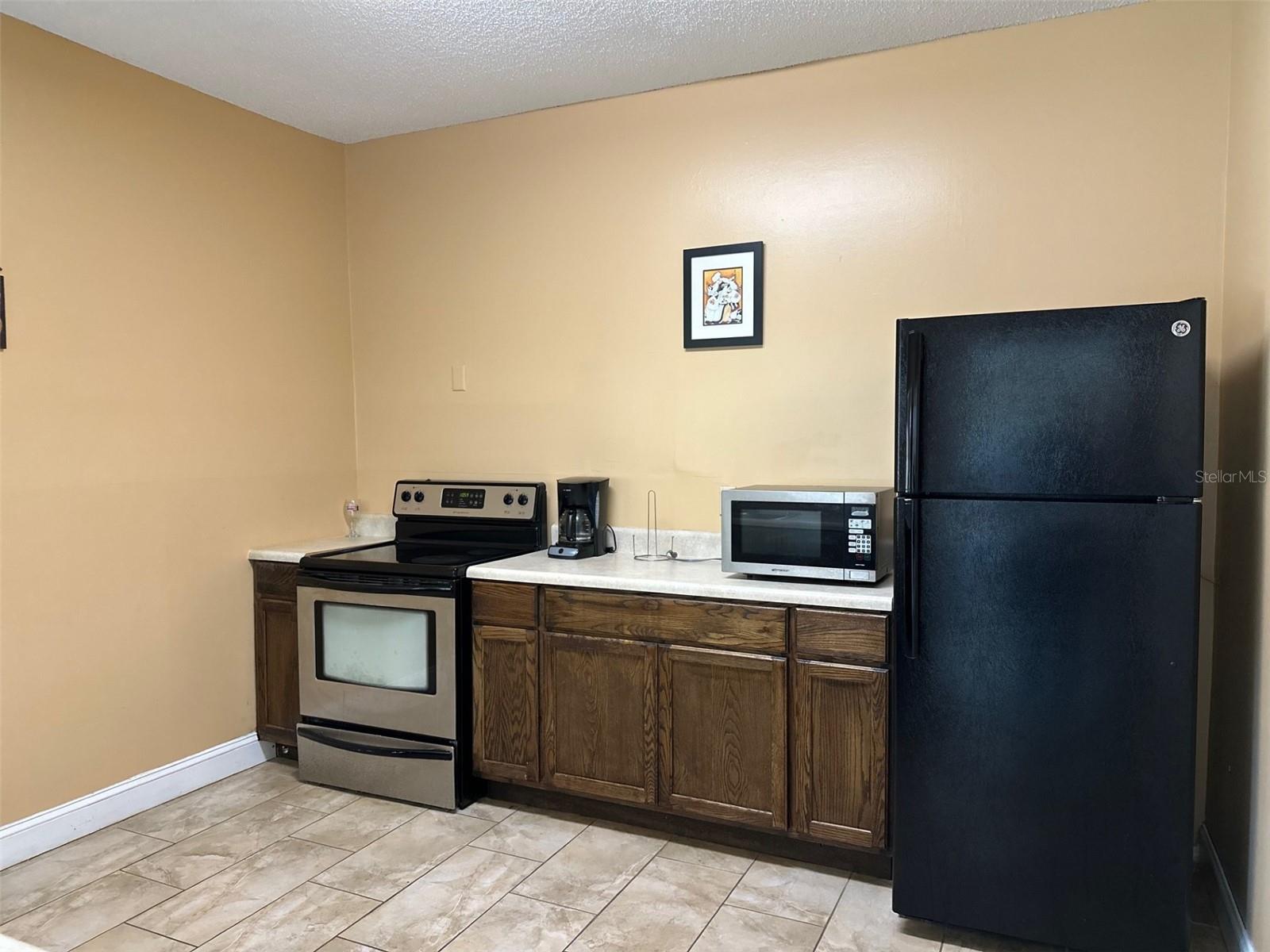 Image 36 of 43 For 602 Kenwick Circle 205