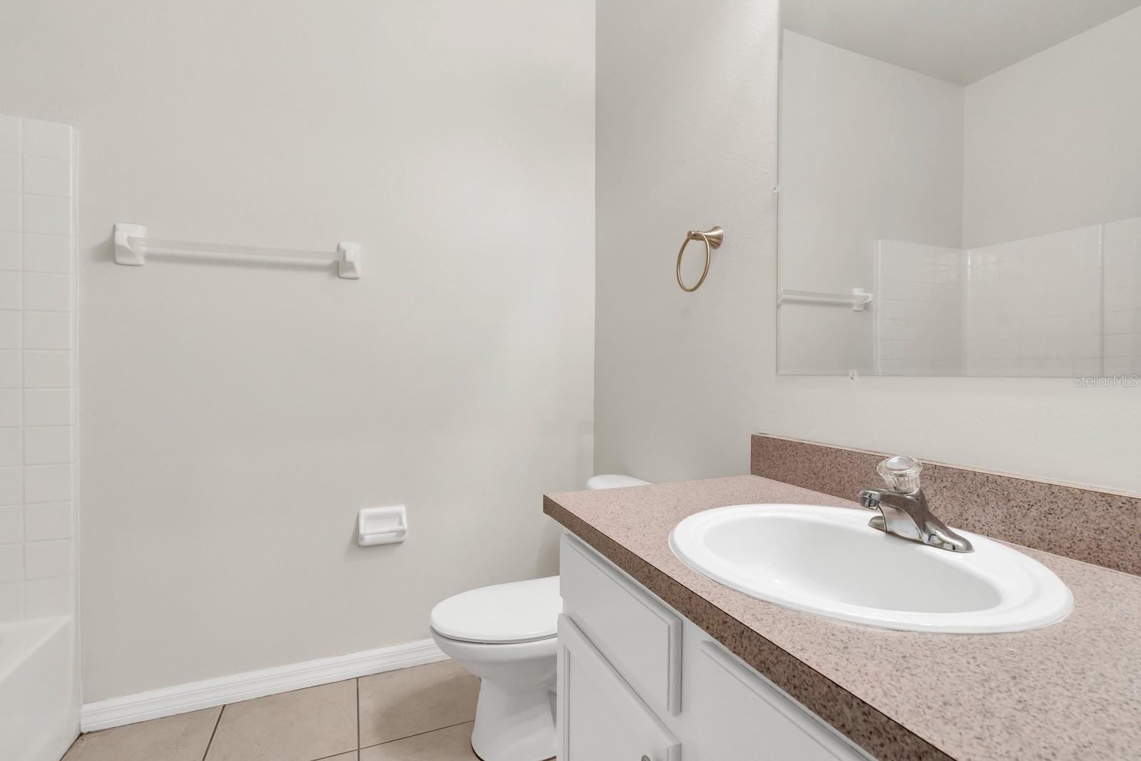 Image 24 of 31 For 7719 Rex Hill Trail