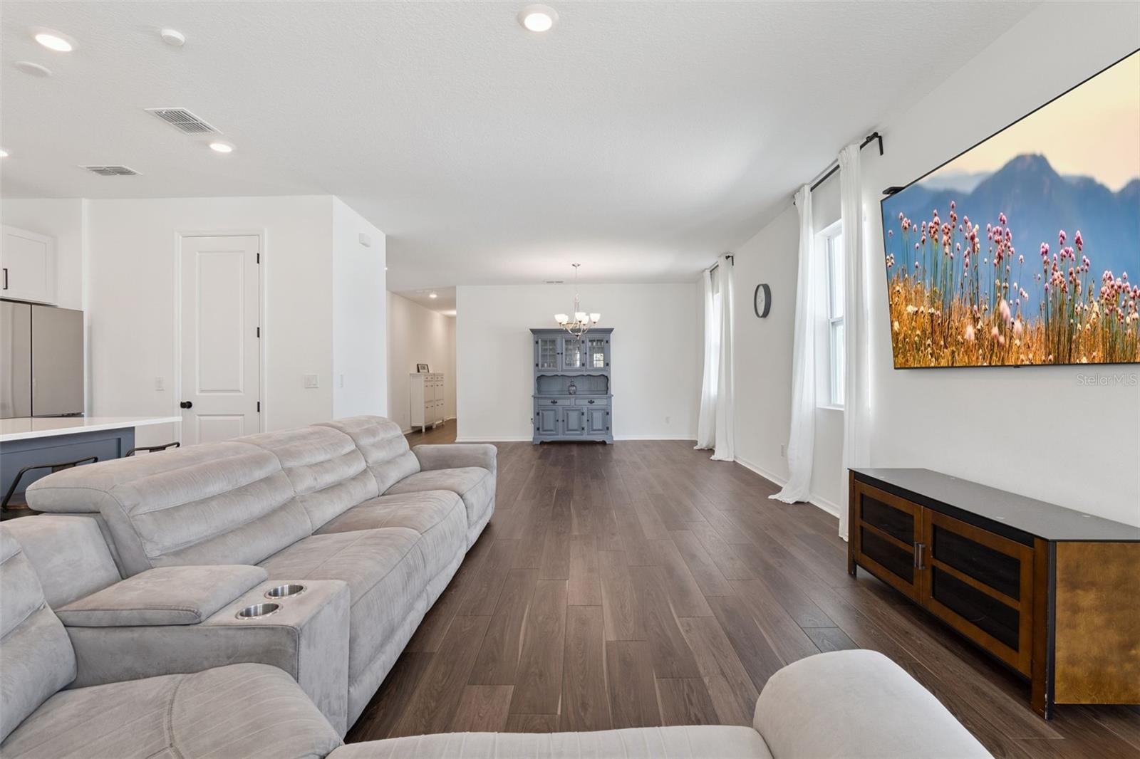 Image 6 of 57 For 2258 Lost Horizon Way