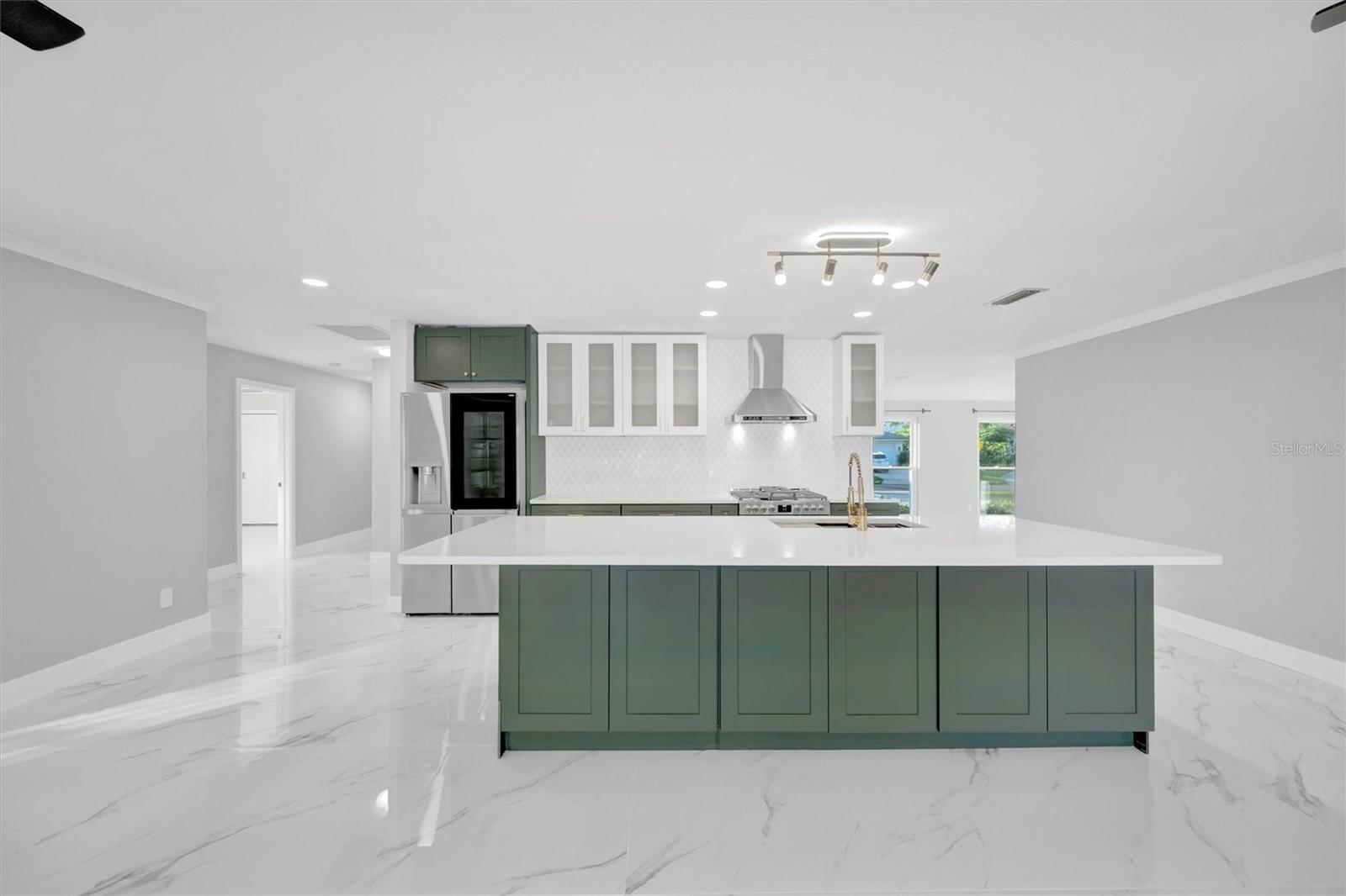 Image 14 of 25 For 5215 Denver Street Ne