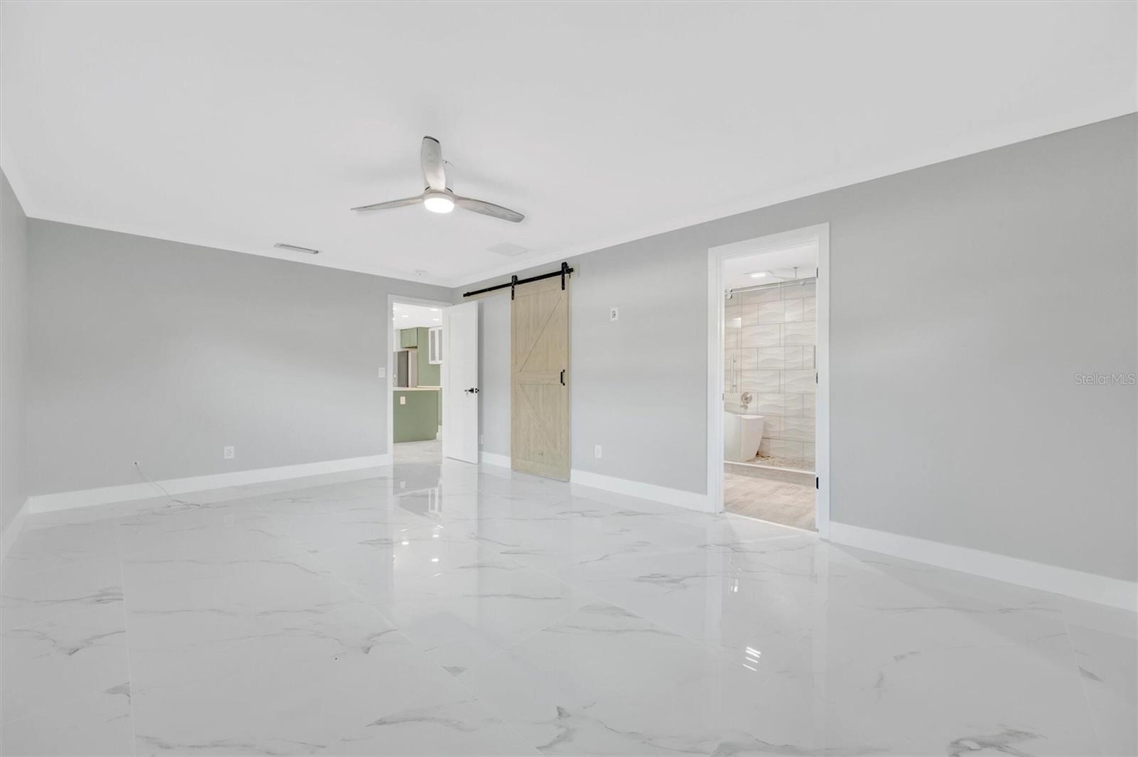 Image 17 of 25 For 5215 Denver Street Ne